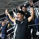 Foto do cliente Willian Martins, elogiando o atendimento e entrega da Box da Fiel